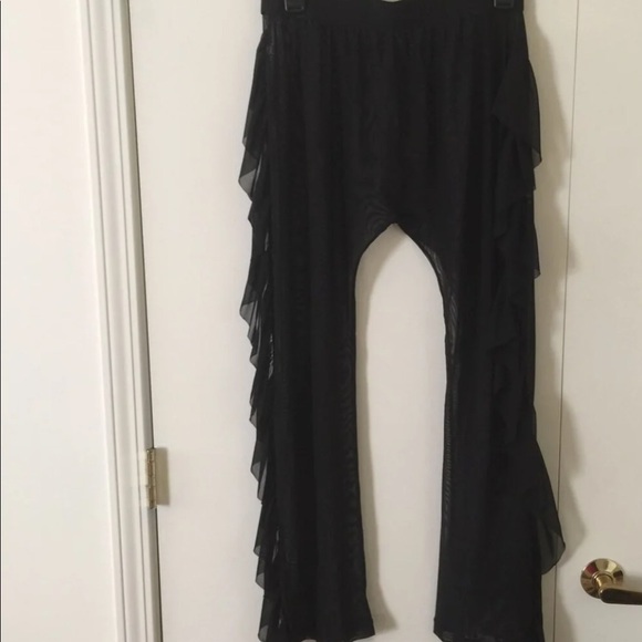 🚨SOLD🚨 mesh cover up pants sz XL - Picture 1 of 3